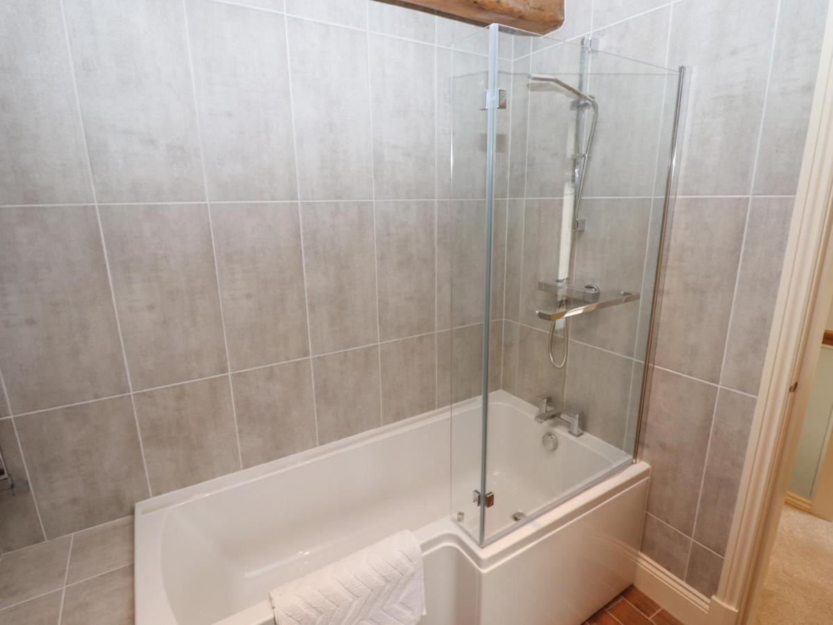 1 Grosvenor Farm Cottages Скиптон Экстерьер фото
